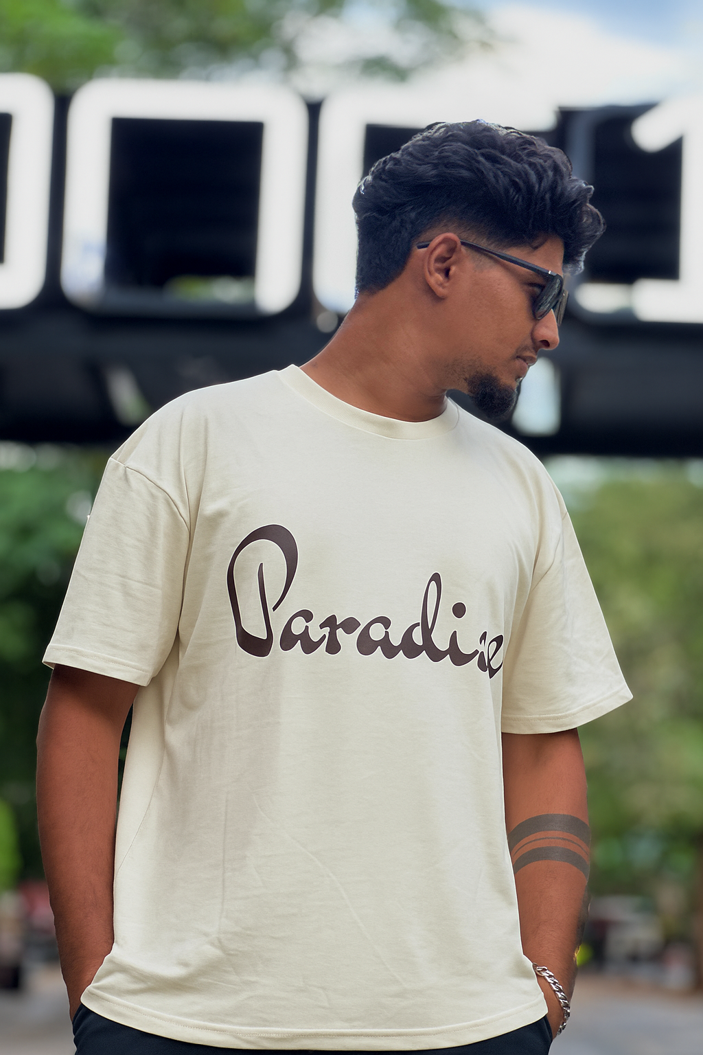 Paradise Oversized T-Shirt – Red Wing Graphic Streetwear Tee