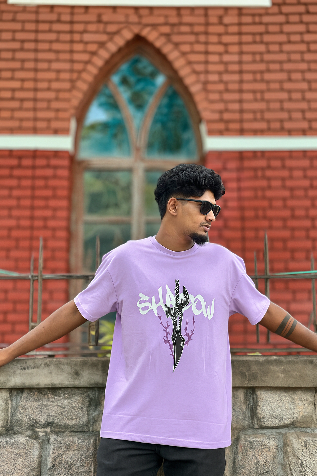 Bone Shadow Oversized T-Shirt – Gothic Streetwear Graphic Tee