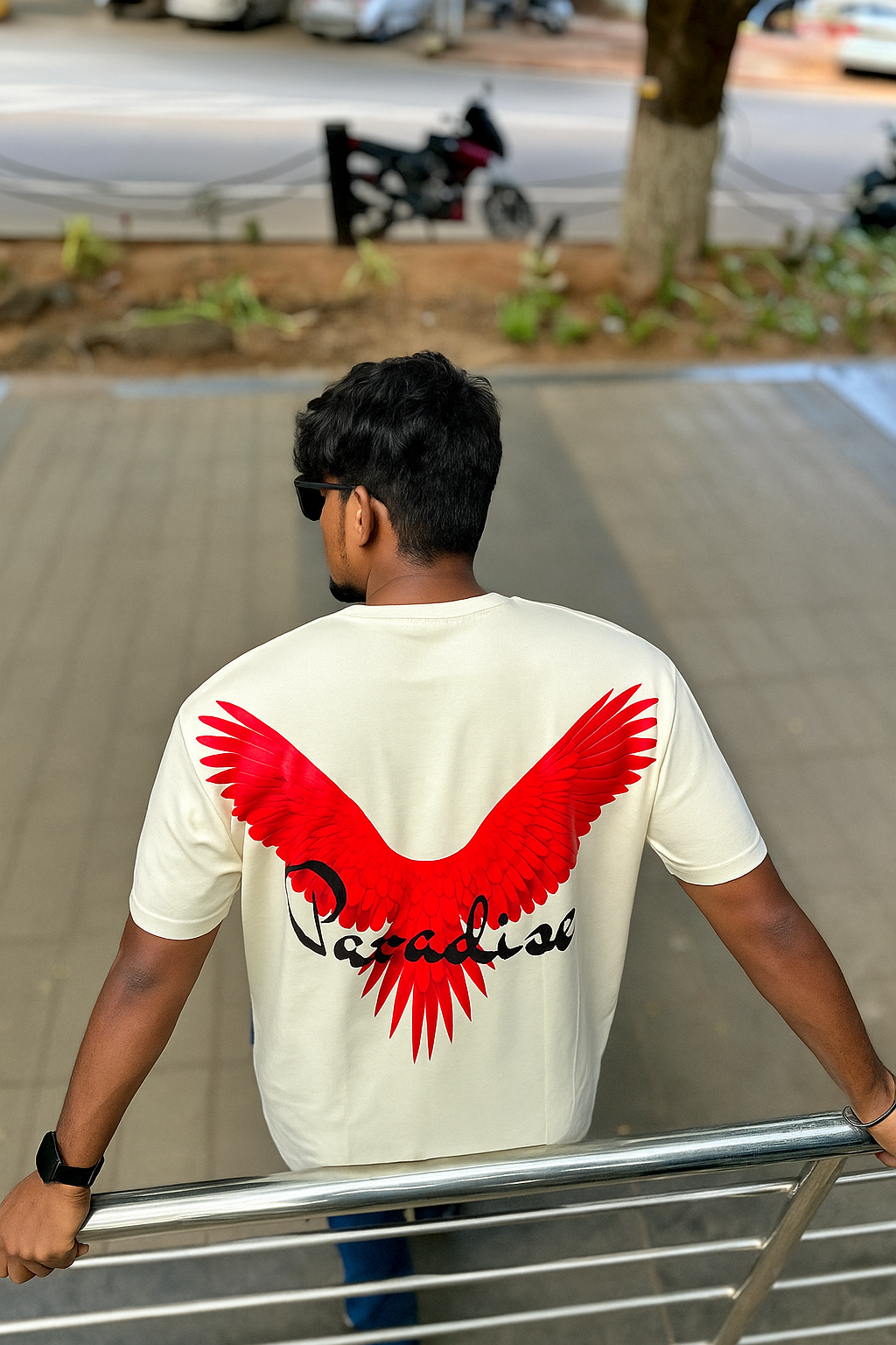 Paradise Oversized T-Shirt – Red Wing Graphic Streetwear Tee