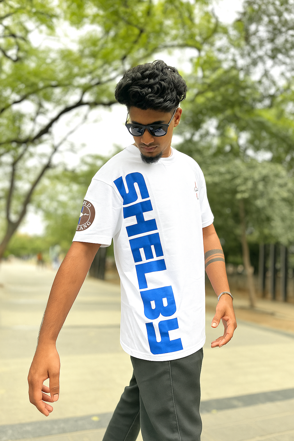 White Oversized Shelby Mustang T-Shirt – Racing Stripe Car Graphic Tee